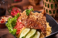 Hướng dẫn cách làm cơm gà xối mỡ