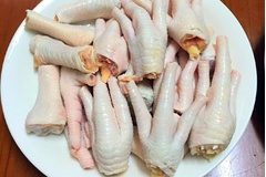 Hướng dẫn cách làm chân gà ủ muối