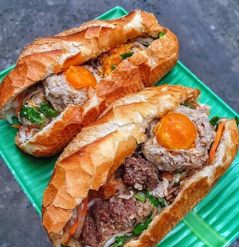 Cách làm bánh mì xíu mại Đà Lạt thơm ngon cho bữa sáng