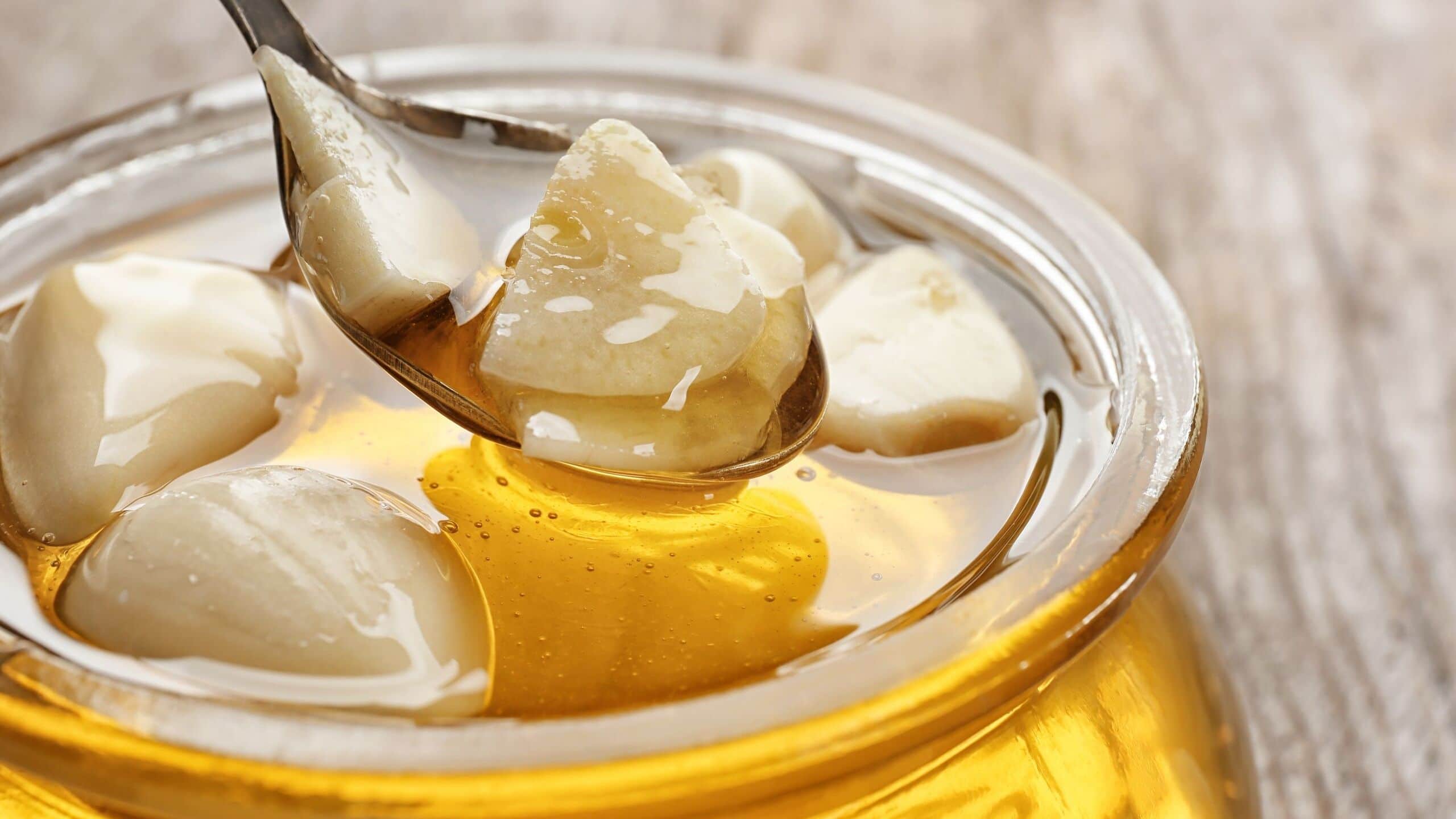 Garlic and Honey Benefits for Health, skin and hair - Beautiful You