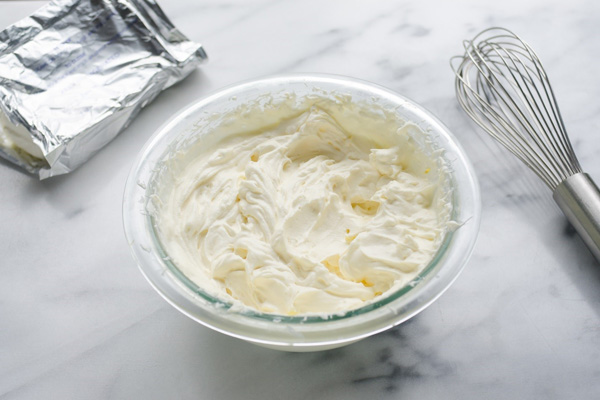 Rất Hay: Cách làm kem cheese từ phô mai con bò cười