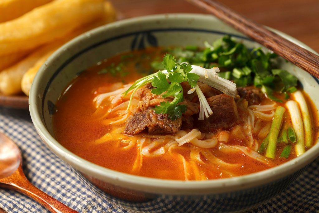 Cách làm PHỞ BÒ SỐT VANG - Savoury DaysSavoury Days