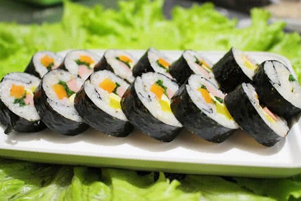 Cách làm kimbap chiên Hàn Quốc tại nhà vừa ngon vừa đẹp