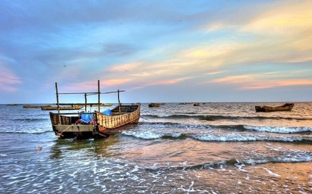 Phá đảo Biển Trà Cổ Móng Cái đẹp nhất Quảng Ninh từ A - Z