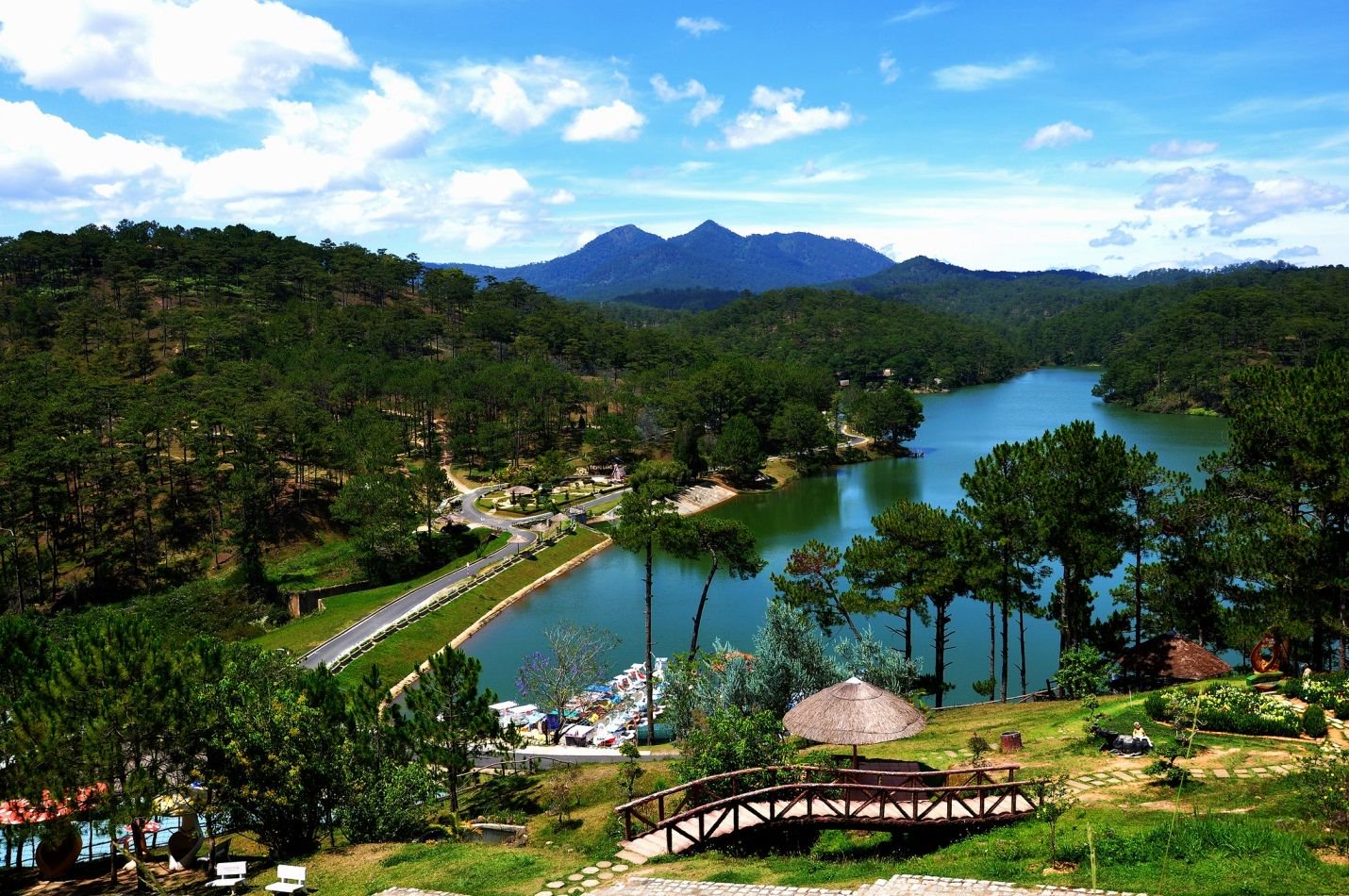 DALAT - WELCOME TO THE JUNGLE - Vietnam tour