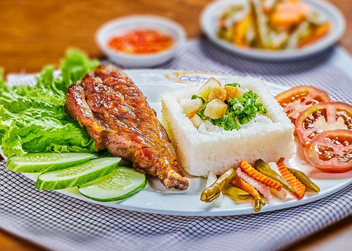 Top 8 các món ăn đặc sản Việt Nam nức lòng du khách - Networks Business ...