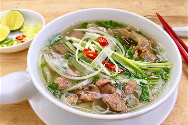 North to South: Must-Try Street Foods in Vietnam - Indochina Tours