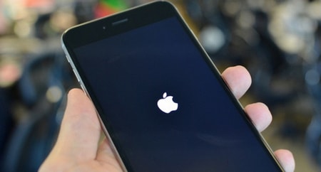 Description: Kết quả hình ảnh cho iPhone bị đen màn hình không khởi động được phải làm sao