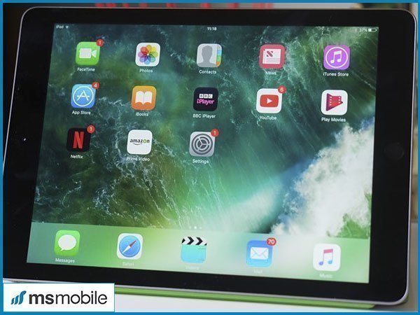 iPad Pro có màn hình chống lóa cho chất lượng màu sắc tốt