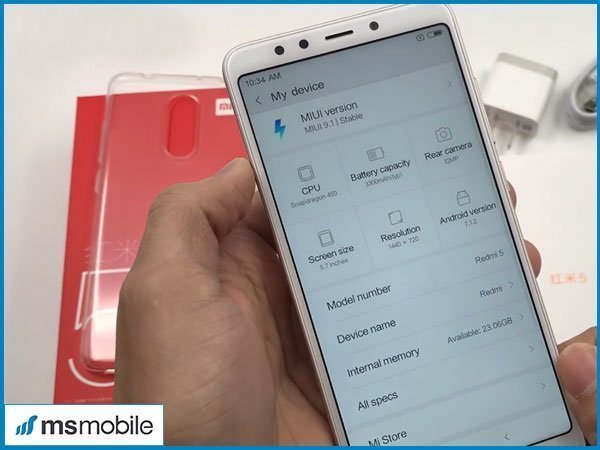 Xiaomi Redmi 5 sở hữu thiết kế khung kim loại sang trọng