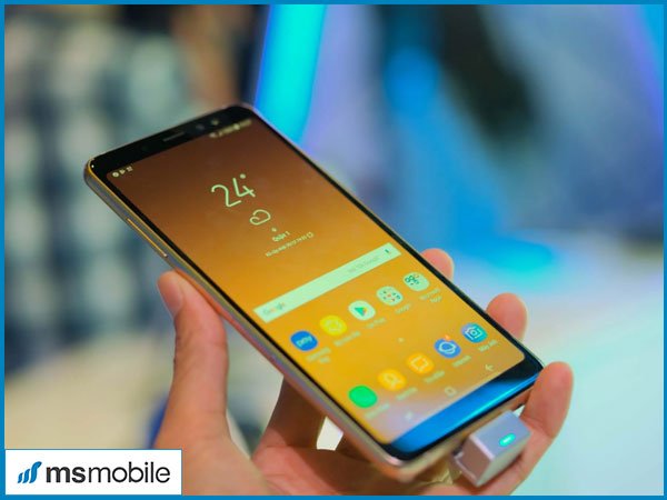 Những điều cần chú ý khi tắt lớp phủ màn hình Galaxy A8 (2018), A8 Plus (2018)