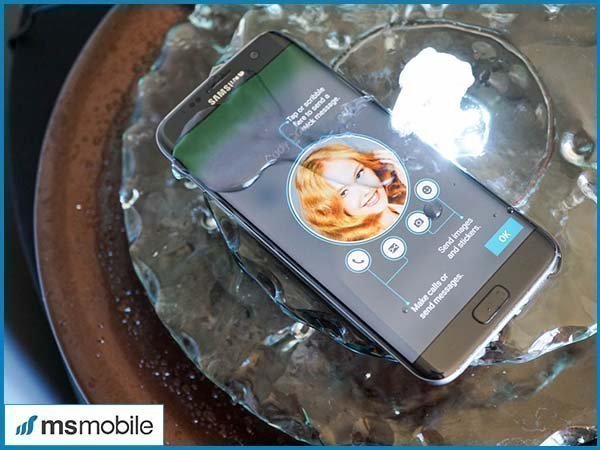 Samsung Galaxy S7 Edge chống nước tuyệt vời