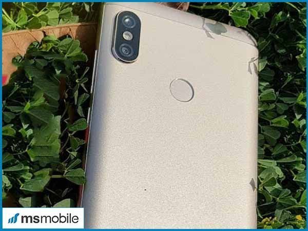 Viên pin trên Xiaomi Redmi Note 5, Note 5 Pro xách tay