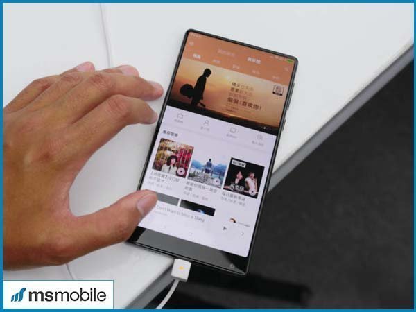 Xiaomi Mi Mix 2s có tiếng Việt không