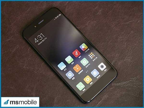 Xiaomi Mi 5X sở hữu thiết kế kim loại nguyên khối cao cấp bo tròn các cạnh 
