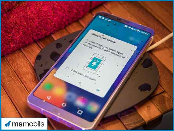 Thiết kế LG G6 cũ kết hợp giữa chất liệu kim loại và kính sang trọng