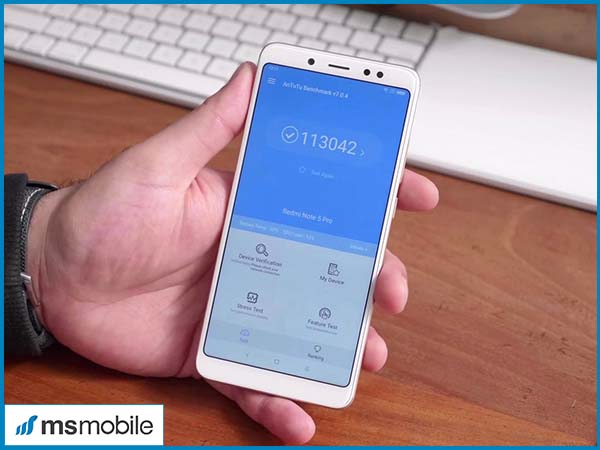 Xiaomi Redmi Note 5 Pro được xem là “quái vật tầm trung