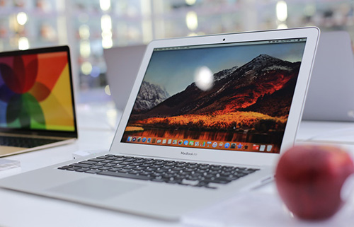 FPT tổ chức chương trình "Tuần lễ vàng Apple": Giảm giá hàng loạt sản phẩm hot giá rẻ