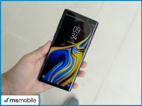 Thiết kế cuốn hút trên Samsung Galaxy Note 9