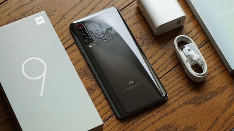 Xiaomi mở bán chính thức Mi 9 Explorer, giá từ 12.8 triệu