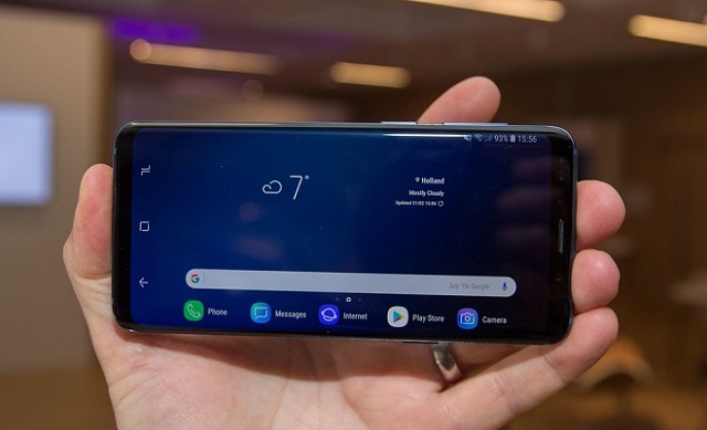 Cảm biến xoay trên điện thoại là gì? Cảm biến gia tốc là gì?