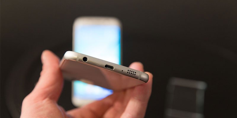 Sửa điện thoại Samsung Galaxy S6 Edge Plus không nhận USB