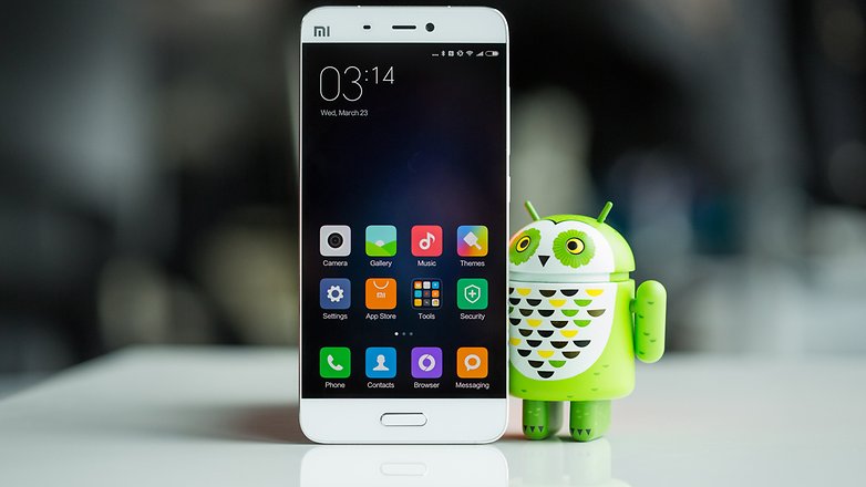 Xiaomi Mi 5 đối đầu OnePlus 3: Nhà sản xuất Trung Hoa nào sẽ dành phần thắng?