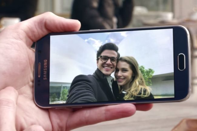 Samsung Galaxy S6 cũ vẫn hoàn hảo với camera “thần thánh”