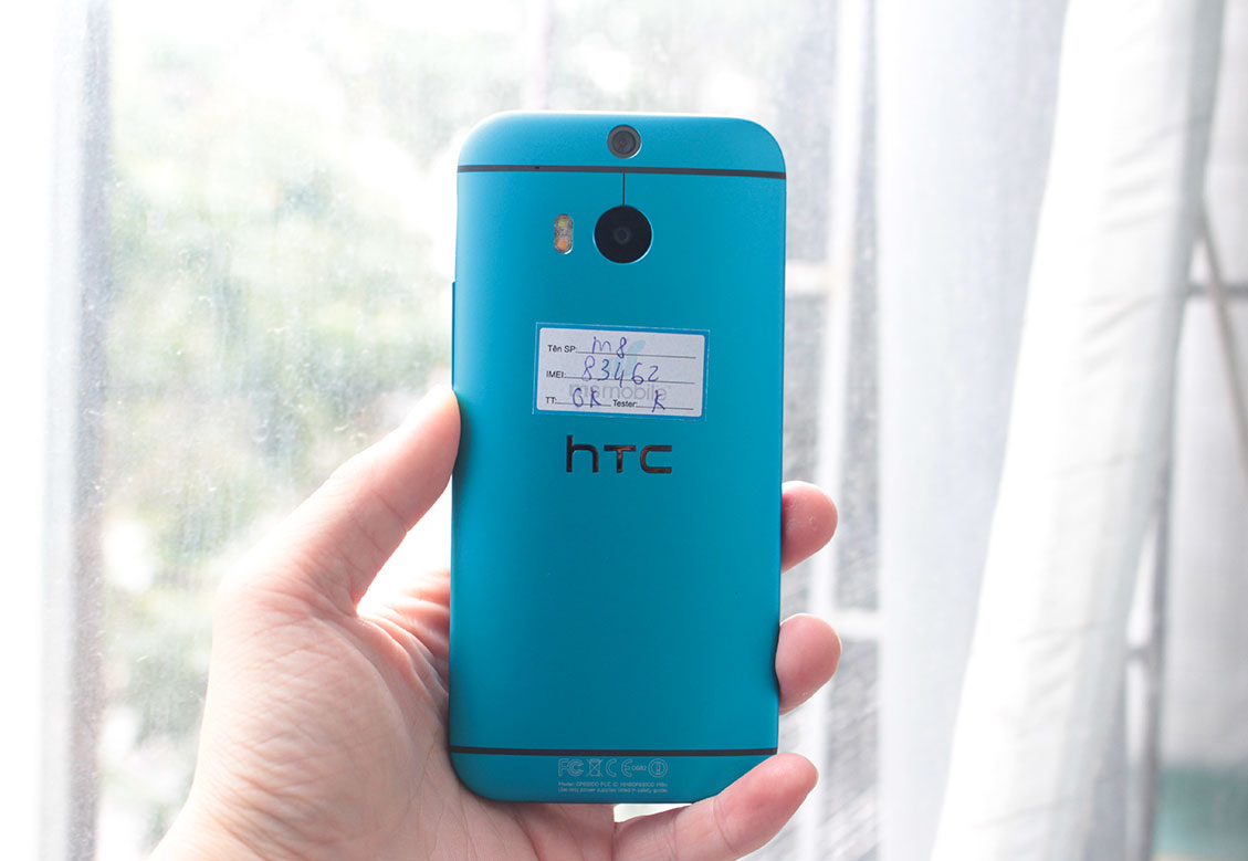 Cháy hàng tại Hà Nội, giới trẻ gọi tên HTC One M8 trong mơ