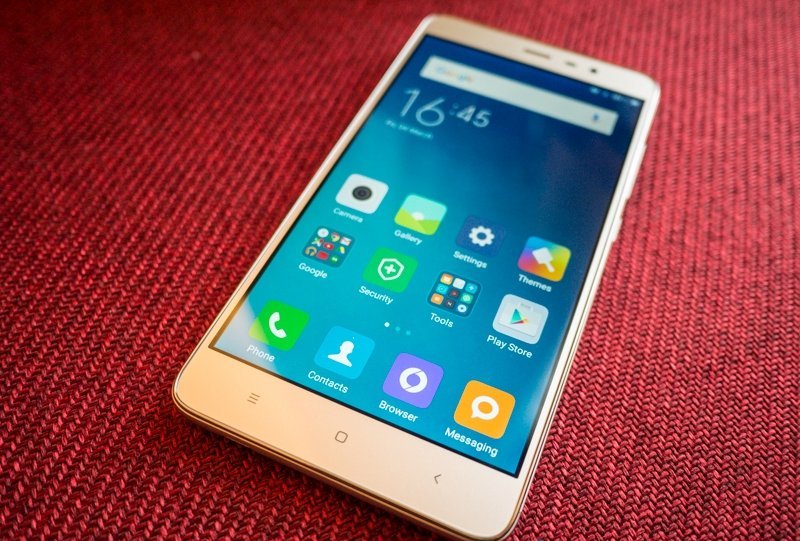 Đánh giá thiết kế Xiaomi Redmi Note 3 Pro: Bước tiến vào thế giới kim loại nguyên khối