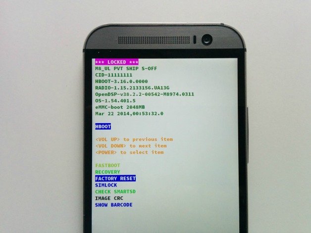 Cách sửa lỗi HTC One M8 cũ bị treo logo